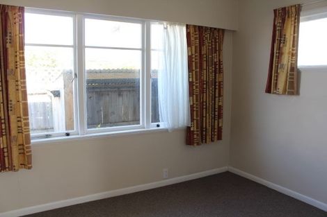 Photo of property in 18 Oxford Street, Fairfield, Hamilton, 3214