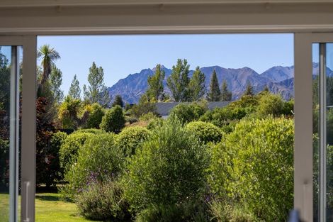 Photo of property in 21 Sam John Place, Lake Hawea, 9382