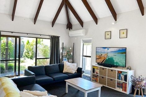 Photo of property in 31a Larch Place, Casebrook, Christchurch, 8051