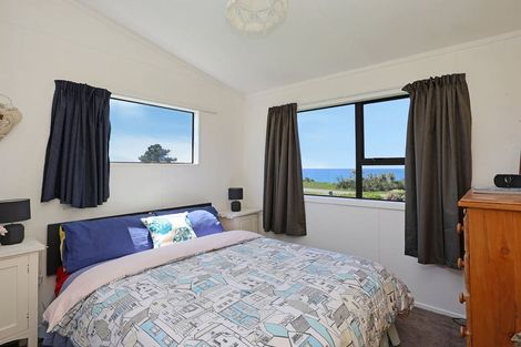 Photo of property in 32 Harbour Terrace, Kakanui, Oamaru, 9495