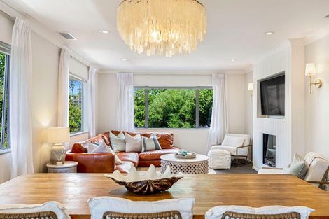 Photo of property in 4 Brandon Road, Manly, Whangaparaoa, 0930