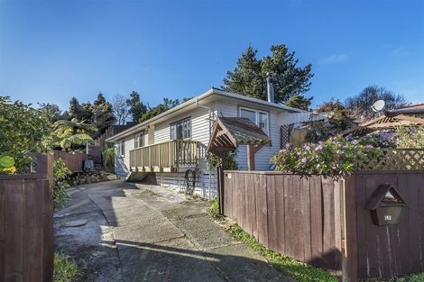 Photo of property in 108 Arahura Crescent, Waitangirua, Porirua, 5024