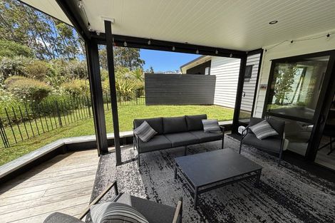 Photo of property in 17 Endurance Rise, Orewa, 0931