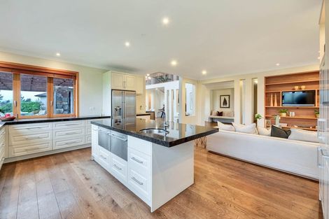 Photo of property in 273 Forestry Road, Waitoki, Kaukapakapa, 0871