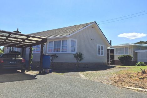 Photo of property in 4 Keats Place, Blockhouse Bay, Auckland, 0600