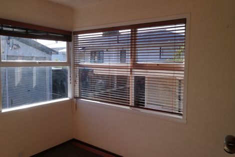 Photo of property in 2 Challinor Street, Pakuranga, Auckland, 2010