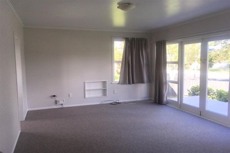 Photo of property in 13 Tairere Crescent, Rosehill, Papakura, 2113