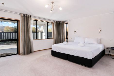 Photo of property in 8 Cherry Court, Wanaka, 9305
