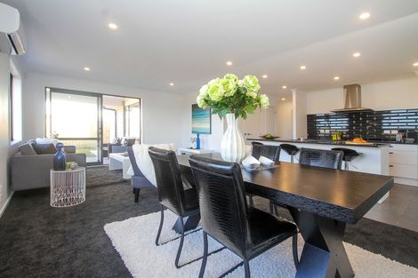 Photo of property in 22 Nellie Drive, Kumeu, 0810