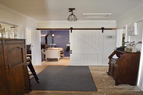 Photo of property in 60 Sarah Street, Waikawa Beach, Levin, 5573