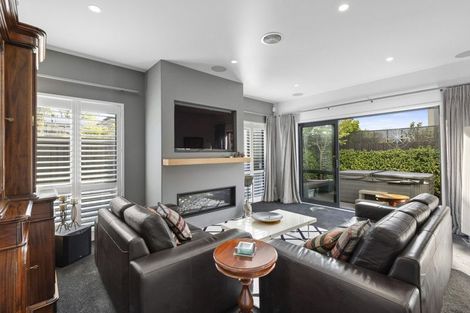 Photo of property in 129 Saint Albans Street, St Albans, Christchurch, 8014