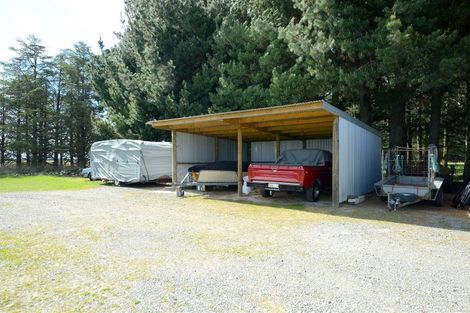Photo of property in 100 Old West Coast Road, Yaldhurst, Christchurch, 7676