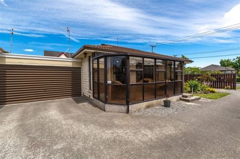 Photo of property in 1/208 Grimseys Road, Redwood, Christchurch, 8051
