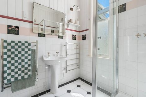 Photo of property in 17 Ventnor Street, Mornington, Dunedin, 9011