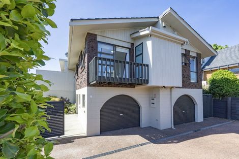 Photo of property in 219 Royal Road, Massey, Auckland, 0614