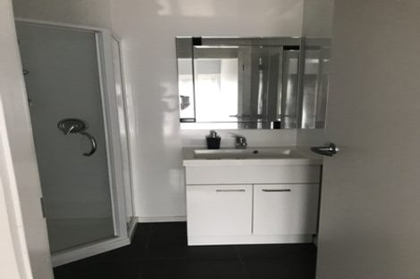 Photo of property in 30 Akaroa Drive, Maupuia, Wellington, 6022