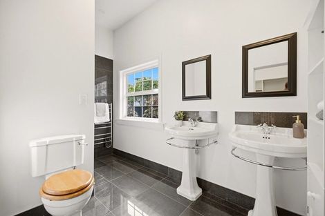 Photo of property in 8 Idris Road, Fendalton, Christchurch, 8052