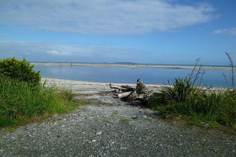 Photo of property in 46 Johnston Crescent, Haast, 7886