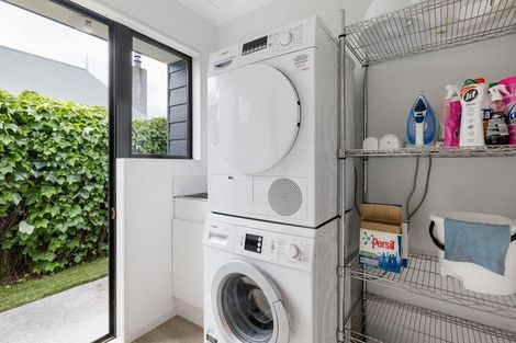 Photo of property in 3 Calvert Place, Cambridge, 3434