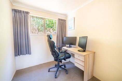 Photo of property in 13 Harbour View Road, Omokoroa, 3114