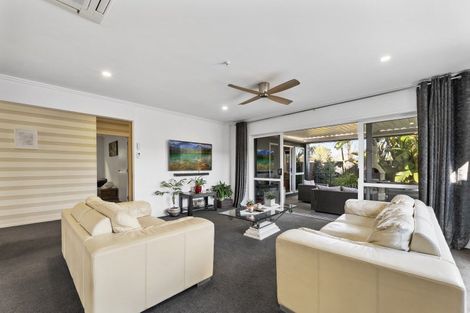 Photo of property in 8 Caldera Close, Pyes Pa, Tauranga, 3112