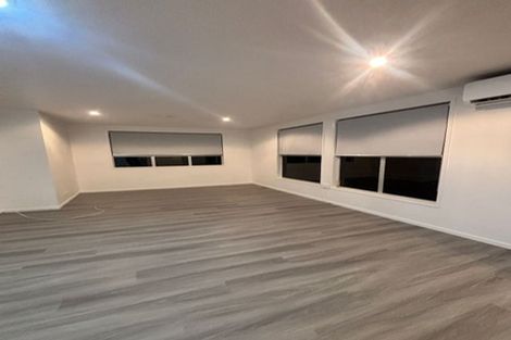 Photo of property in 2 Arnhem Place, Pukekohe, 2120