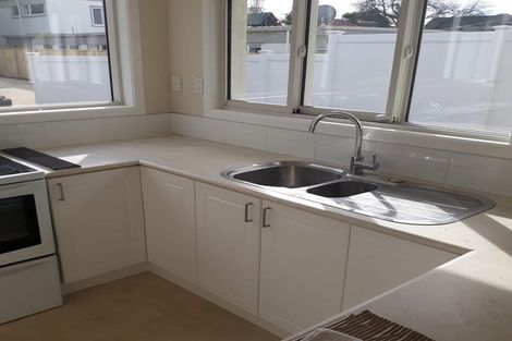 Photo of property in 56 Amaru Road, One Tree Hill, Auckland, 1061