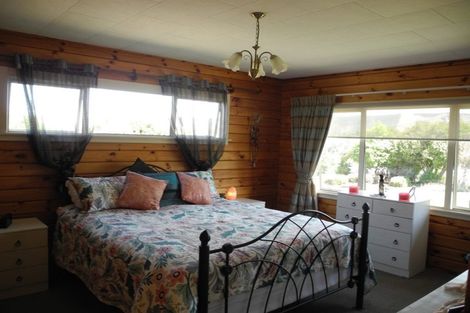 Photo of property in 14-16 Cameron Street, Waimate, 7924