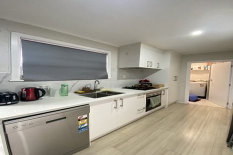 Photo of property in 1/56 Greenhaven Avenue, Opaheke, Papakura, 2113