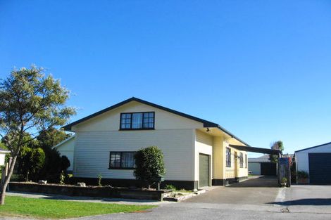 Photo of property in 42 Palmerston Street, Greymouth, 7805
