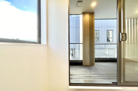 Photo of property in 15/54 Taharoto Road, Takapuna, Auckland, 0622