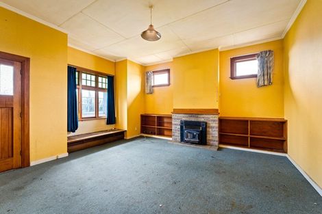 Photo of property in 18 Wyndham Street, Carterton, 5713