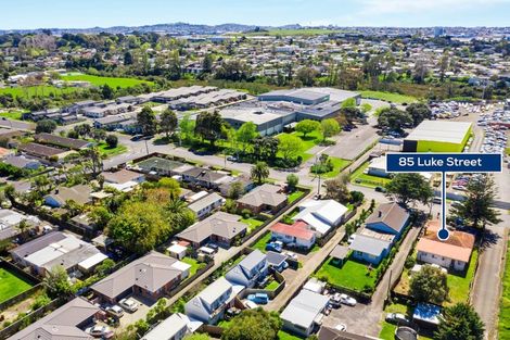 Photo of property in 85 Luke Street, Otahuhu, Auckland, 1062