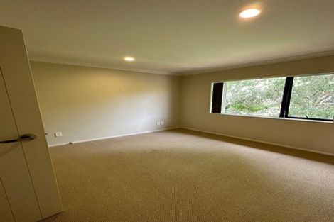 Photo of property in 38 Leafield Crescent, Henderson, Auckland, 0612