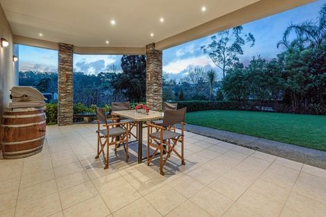 Photo of property in 1 Kahikatea Close, Campbells Bay, Auckland, 0630