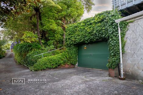 Photo of property in 28 Pinehaven Road, Pinehaven, Upper Hutt, 5019