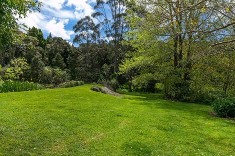 Photo of property in 52 Robinson Road, Coatesville, 0793