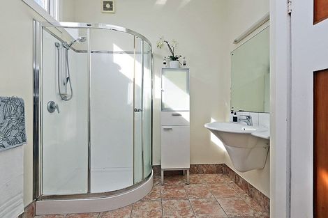 Photo of property in 133 Frederick Street, Mayfair, Hastings, 4122