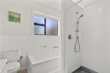 Photo of property in 7 Douglas Street, Levin, 5510