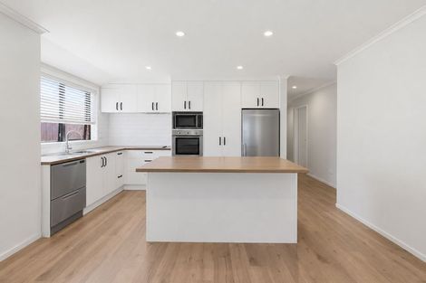 Photo of property in 15 Kapia Street, Pukekohe, 2120