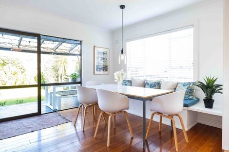 Photo of property in 4 Kinross White Street, Napier South, Napier, 4110