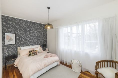 Photo of property in 532 Featherston Street, Roslyn, Palmerston North, 4414