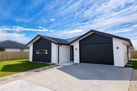 Photo of property in 71 Bill Harvey Drive, Halswell, Christchurch, 8025