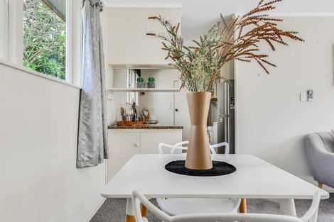 Photo of property in 2/271 River Road, Claudelands, Hamilton, 3214