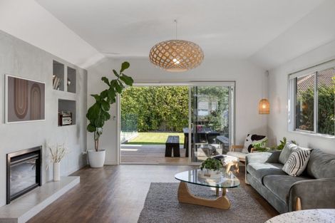 Photo of property in 610 Gloucester Road, Papamoa Beach, Papamoa, 3118