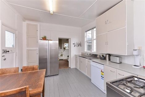 Photo of property in 11 Harper Street, Newtown, Wellington, 6021