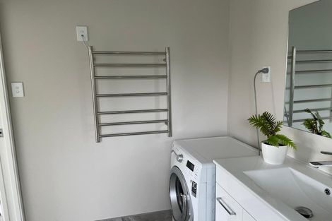 Photo of property in 10 Sequoia Place, Sunnynook, Auckland, 0620