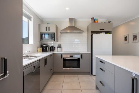 Photo of property in 5 Parkside Mews, Papamoa, 3118