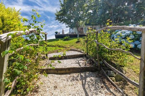 Photo of property in 288 Bellville Drive, Coromandel, 3506