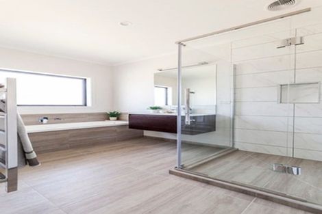 Photo of property in 32 Wairau Drive, Tikipunga, Whangarei, 0112